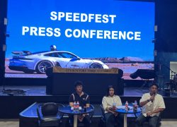 Panitia Speedfest menyampaikan klarifikasi penyebab tribun VIP ambruk saat konferensi pers di Banyumas.