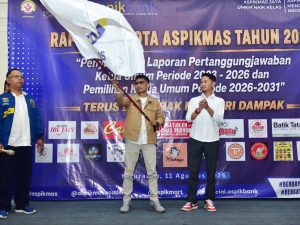 Pengibaran Bendera Pataka oleh Ketua Umum ASPIKMAS Banyumas Terpilih